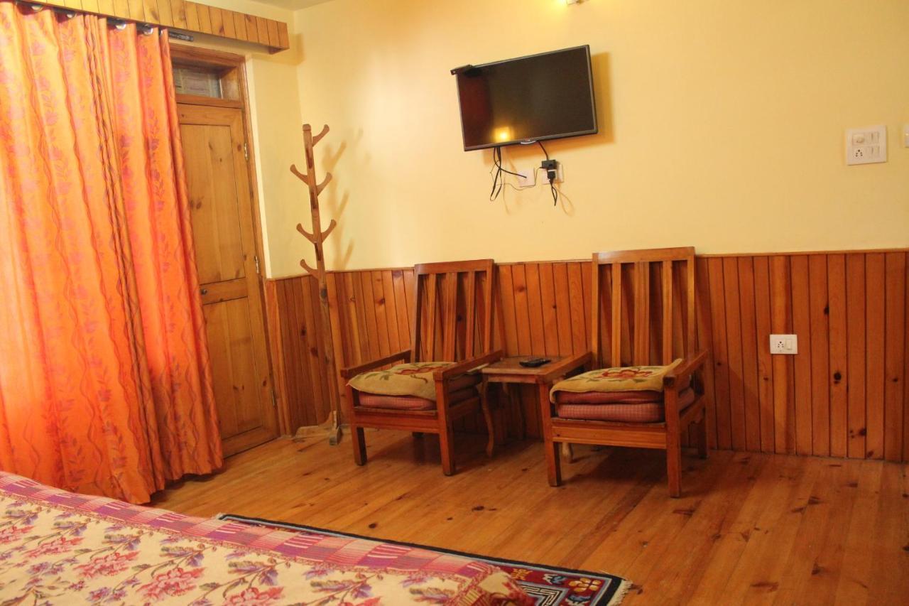 Pema Thang Hotel Kangra Zewnętrze zdjęcie