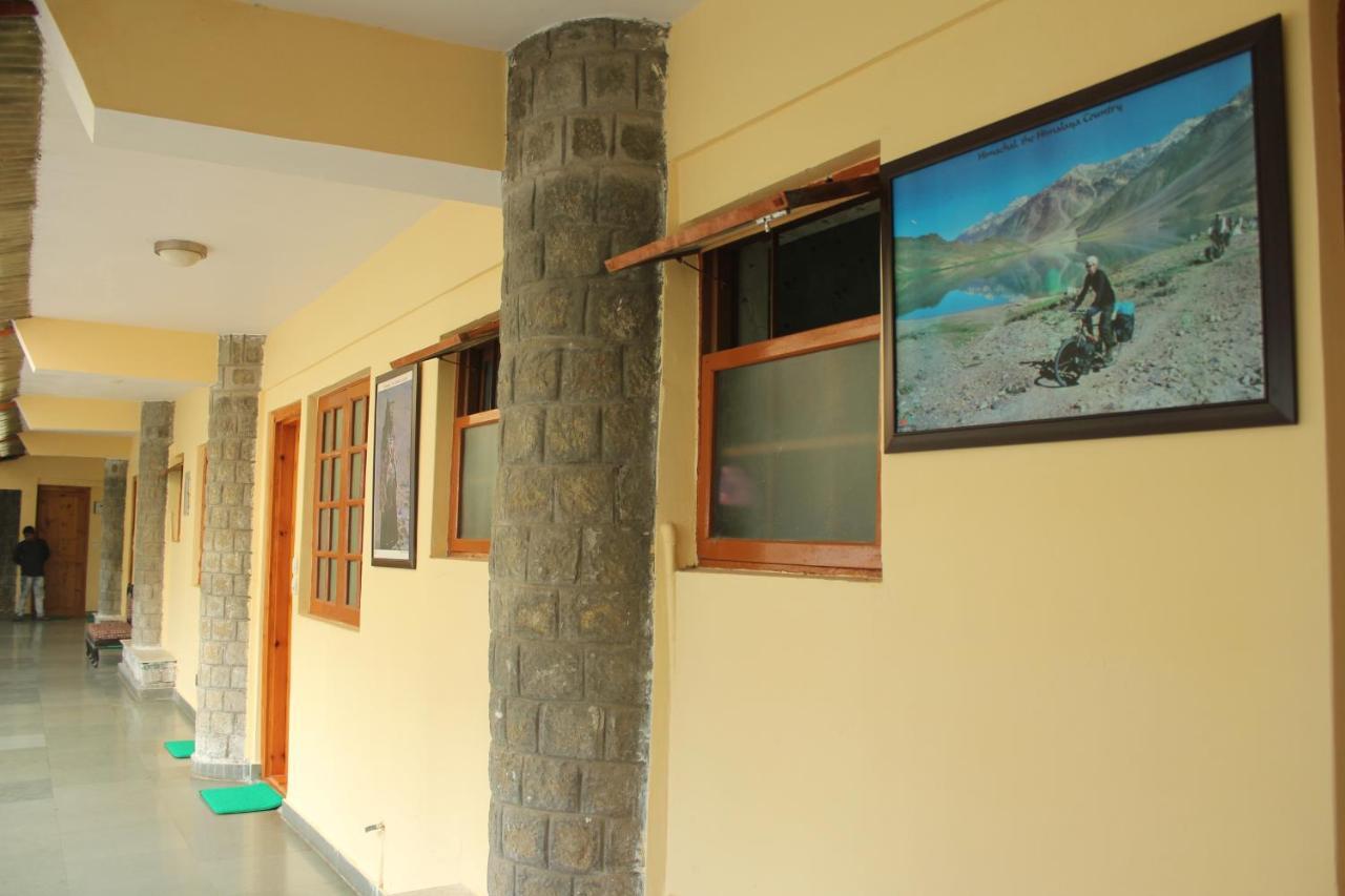 Pema Thang Hotel Kangra Zewnętrze zdjęcie