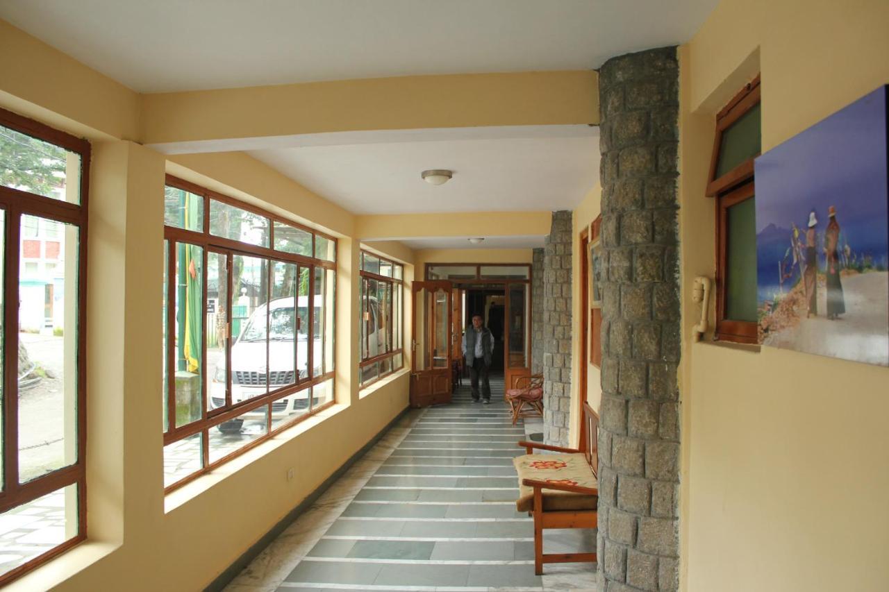 Pema Thang Hotel Kangra Zewnętrze zdjęcie